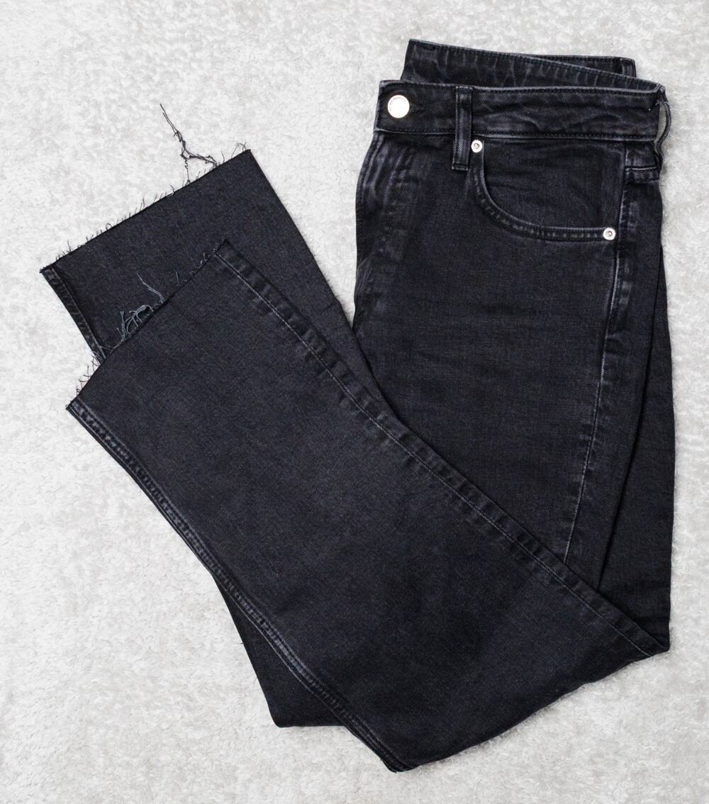 H&M Denim Slim Straight Regular Fit High Waist Black Jeans Womens Size 8 NWOT